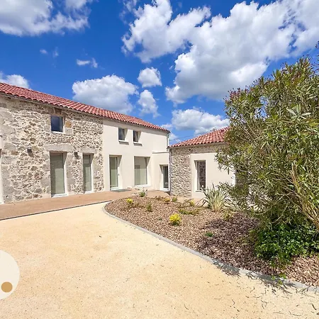 Holiday home Tranquiloue - La Grange De Gabriel - Puy Du Fou Les Herbiers